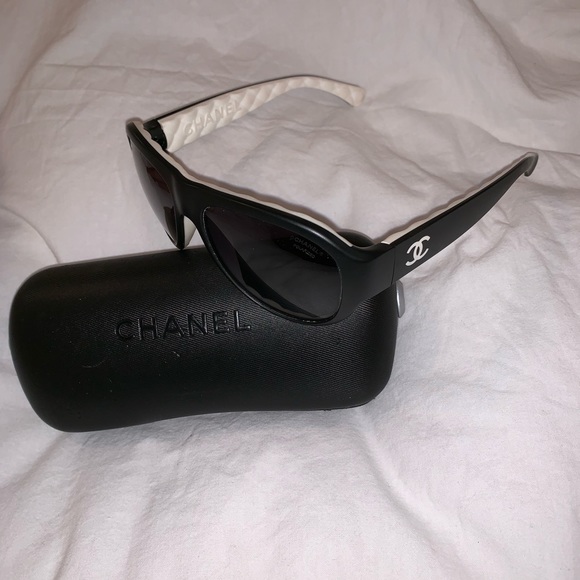 Chanel Vintage Rubber Sunglasses - Picture 5 of 7
